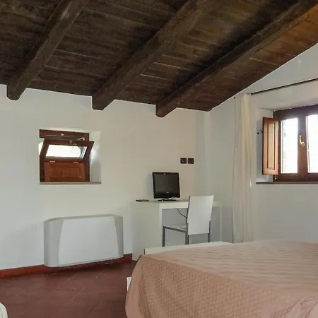Holiday home In With Outdoor Swimming Pool Laureana Cilento