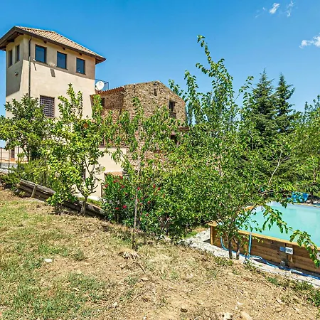 Nyaraló In With Outdoor Swimming Pool